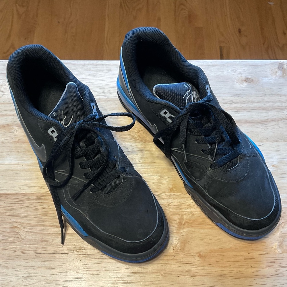 Nike Air Flight 2013 Black and Blue Sneakers Shoes. 599467-040.